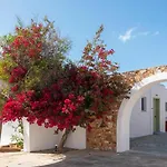 Parosland Hotel 4*