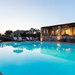 Parosland Hotel 4*