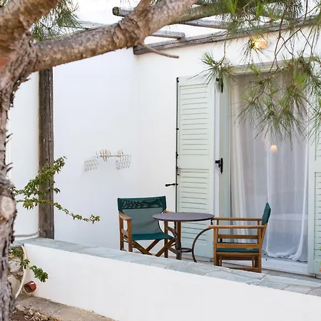 Parosland Hotel Alikí